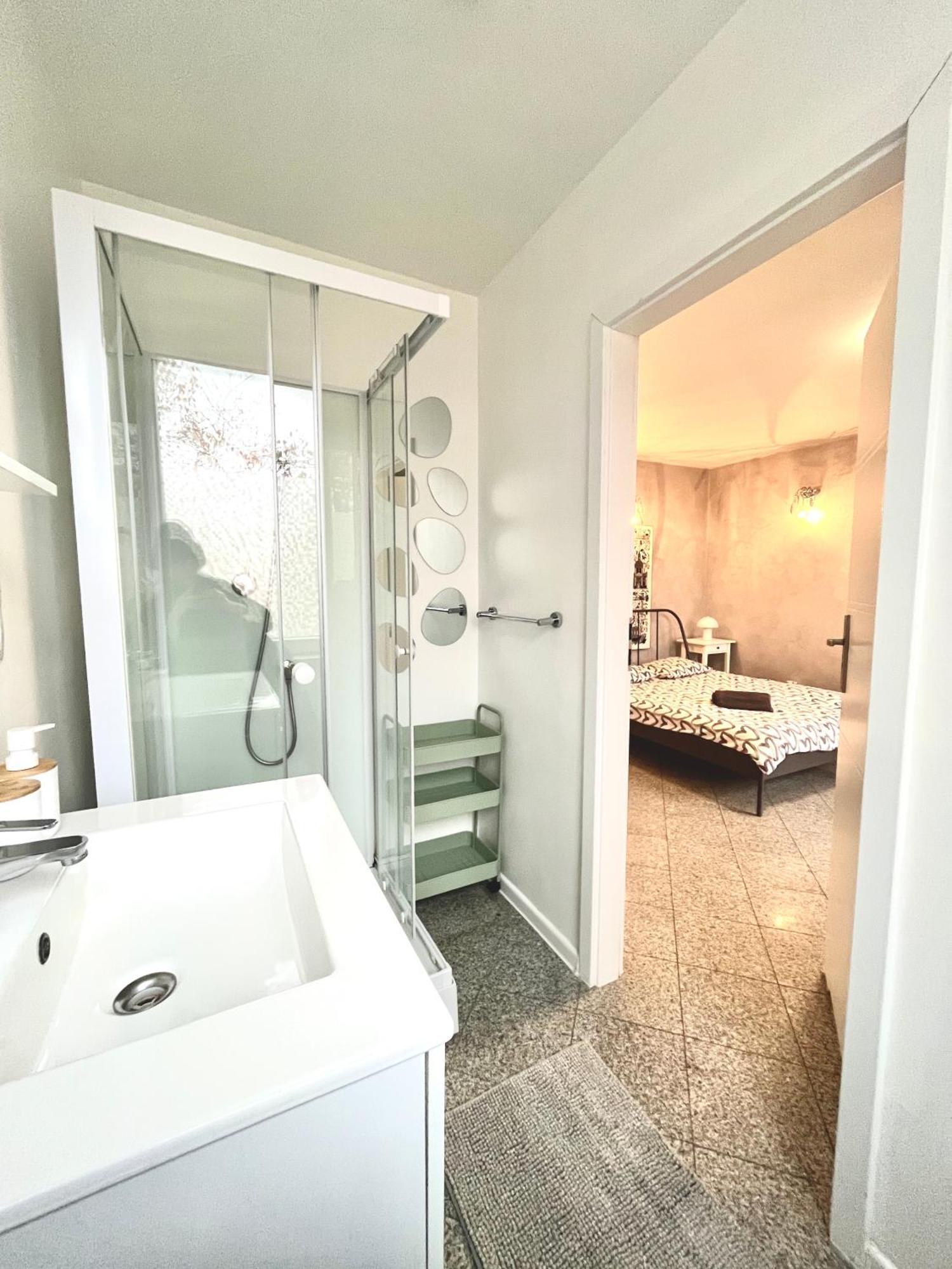 Apartamento Bezagenta Oldtown2 Close To Metro Varsovia Exterior foto